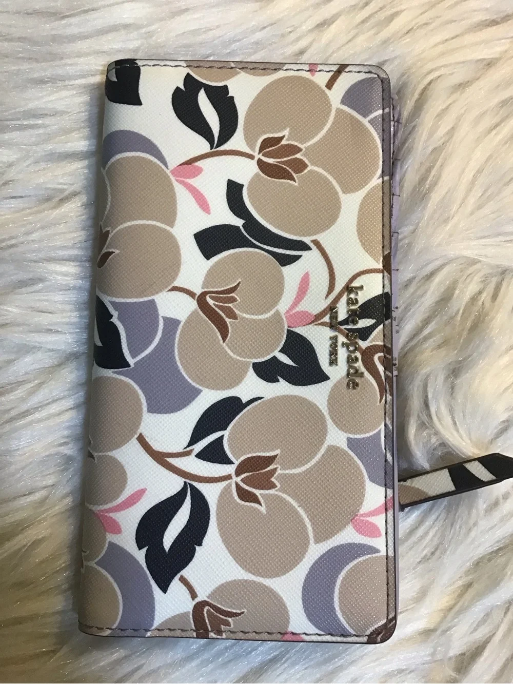 Kate spade floral pattern wallet
